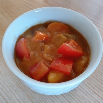 トマト入りのカレー美味しかったです(*^-^*)
ご馳走様でした♪